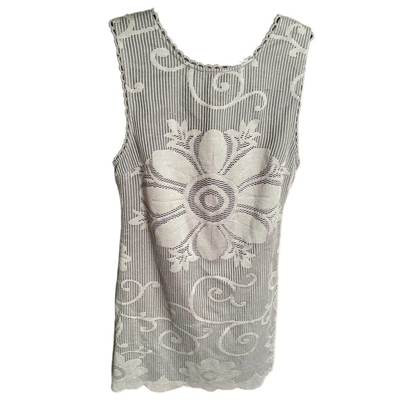 New Romantics Womens Eyelet Floral DRESS Scalloped Hem Size 8 Gray - Picture 3 of 7